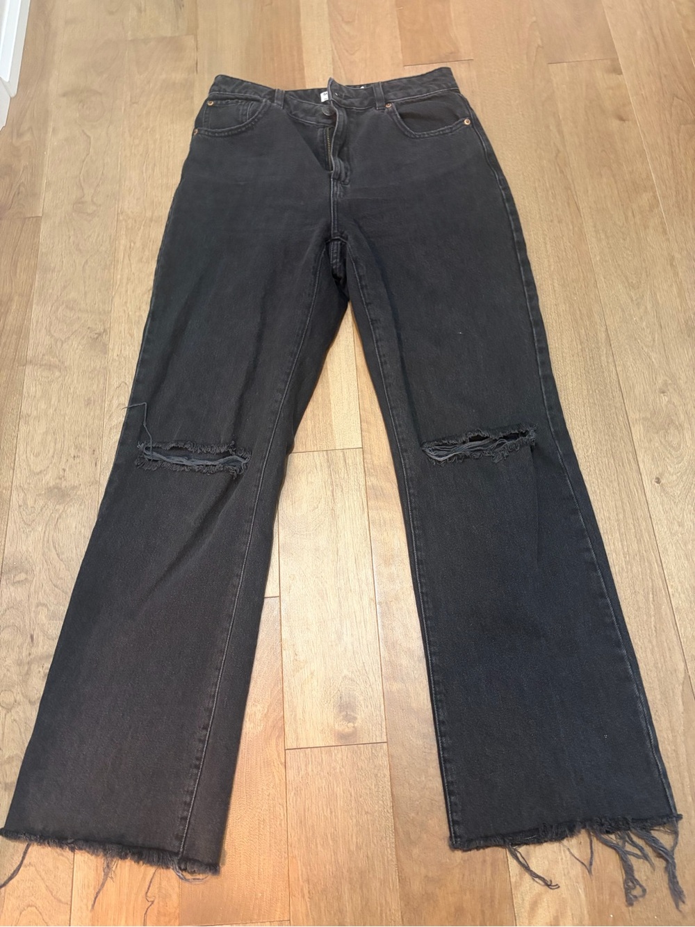 GARAGE-Women’s High-Rise Black Distressed Jeans